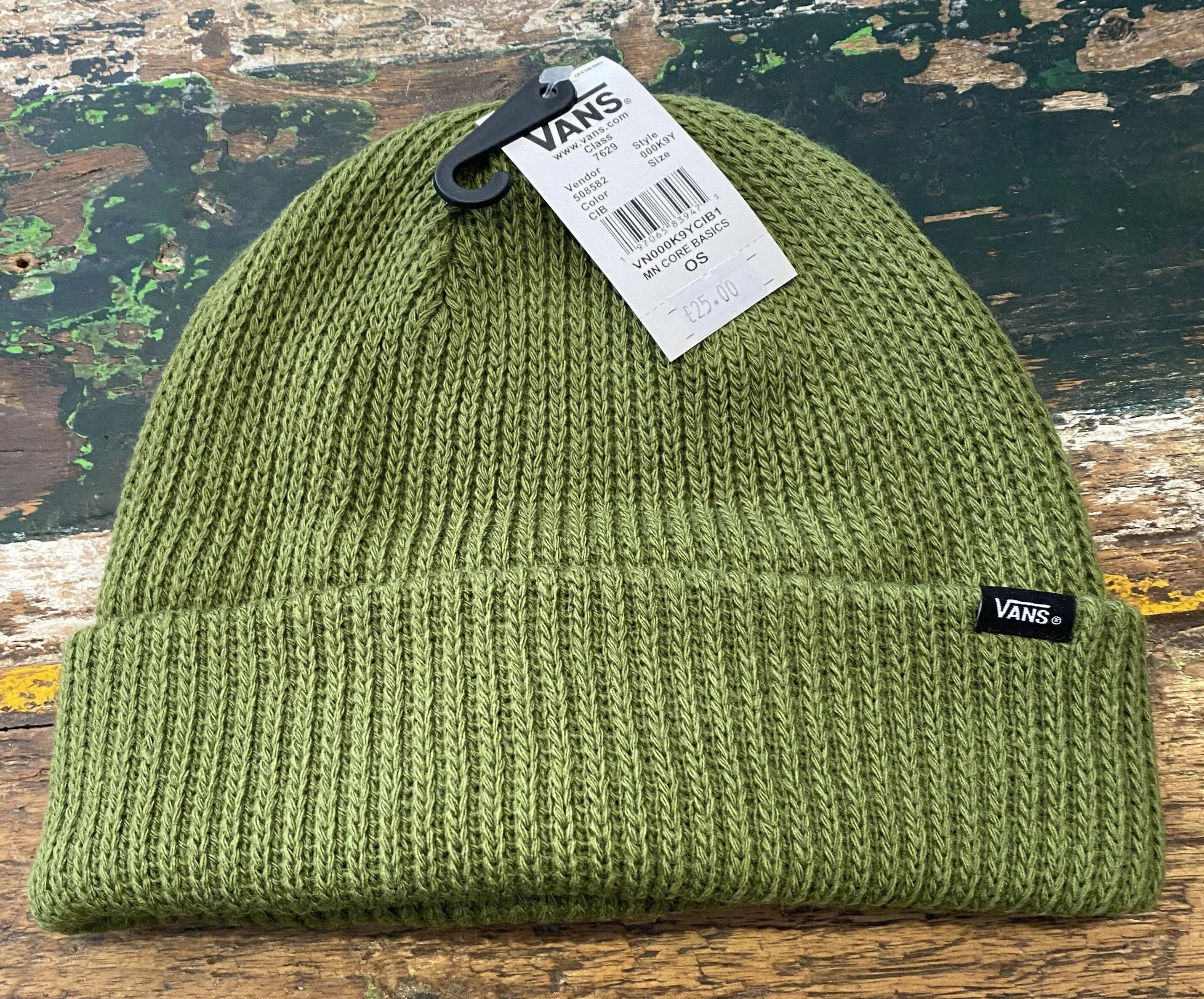 Core Basic Beanie - Pesto