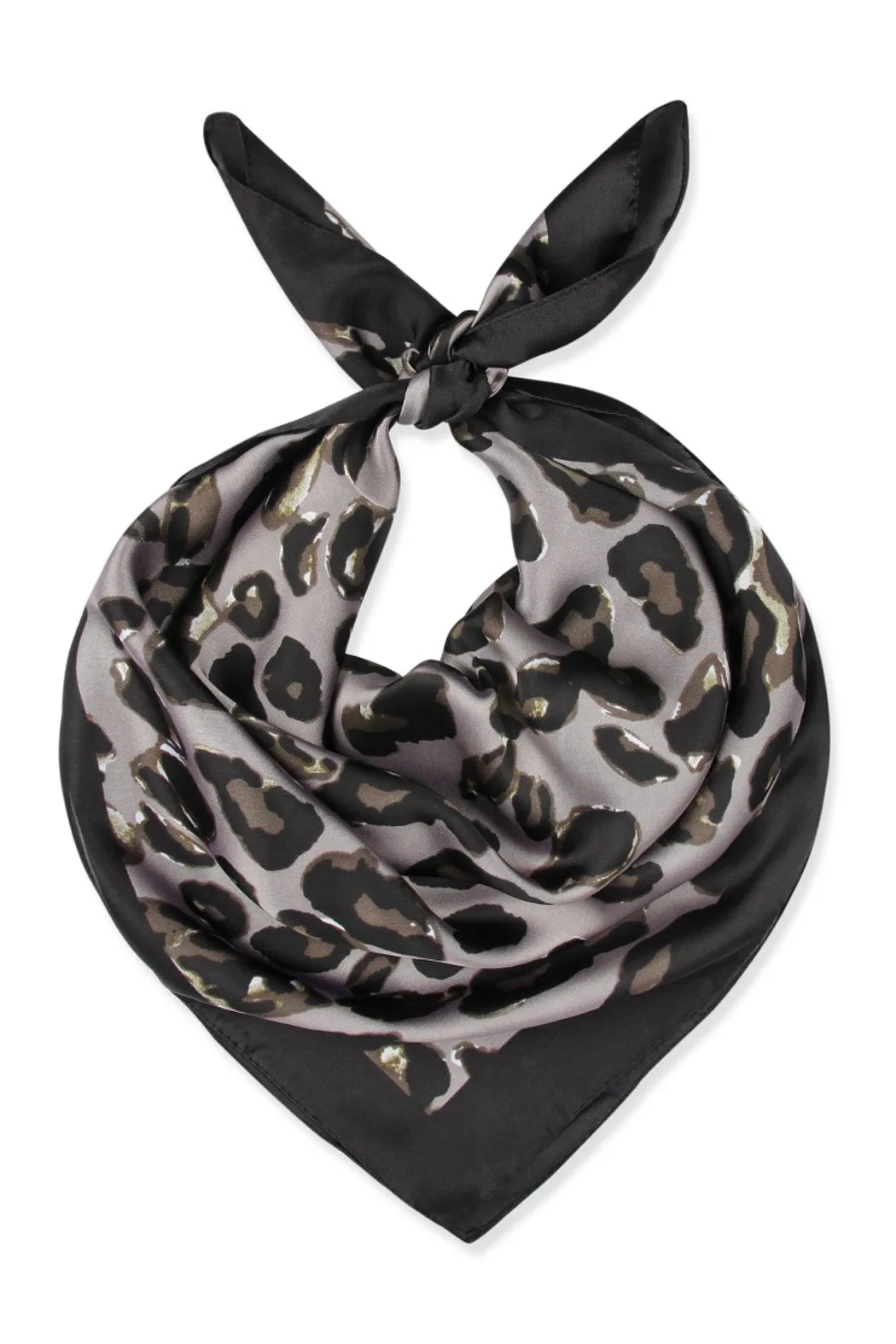 Gray Leopard Pattern Scarf