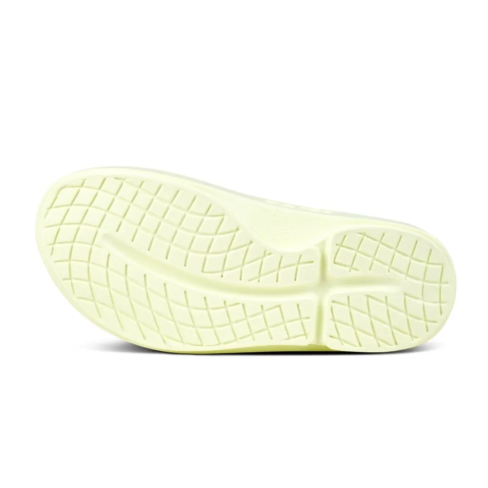 OOFOS Women's OOahh Slide Sandal - Mello