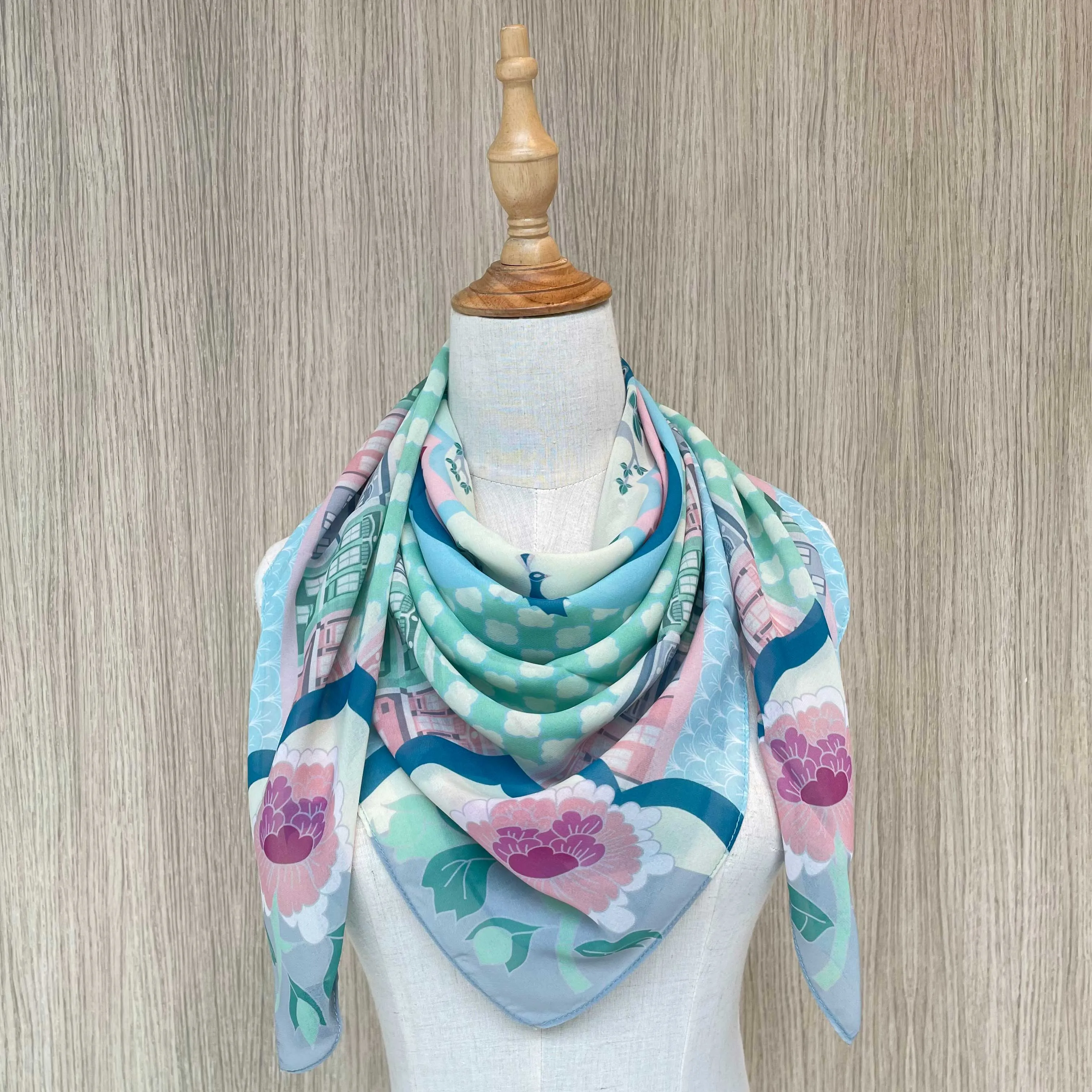 Peranakan Opulence Scarf